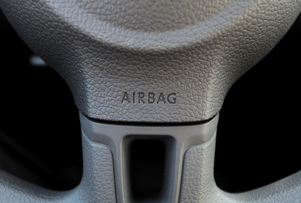 Airbag Labeled on steering wheel